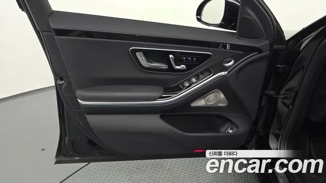 Mercedes-Benz S-Class W223 — Фото автомобиля 13