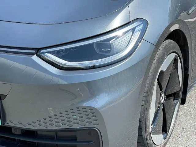 Volkswagen ID.3 — Фото автомобиля 4