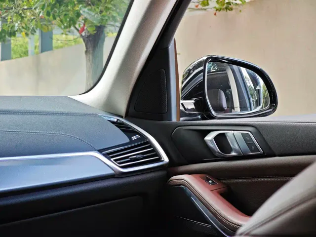 BMW X5 — Фото автомобиля 16