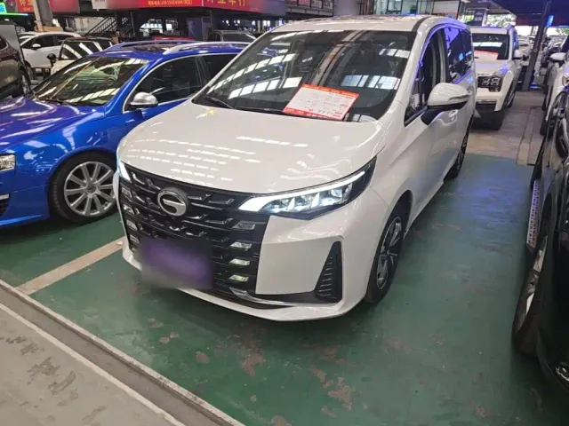 Фотография автомобиля — GAC Trumpchi M6
