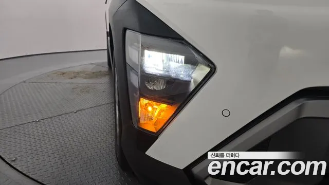 Hyundai Kona SX2 — Фото автомобиля 7