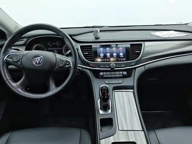 Buick LaCrosse — Фото автомобиля 12