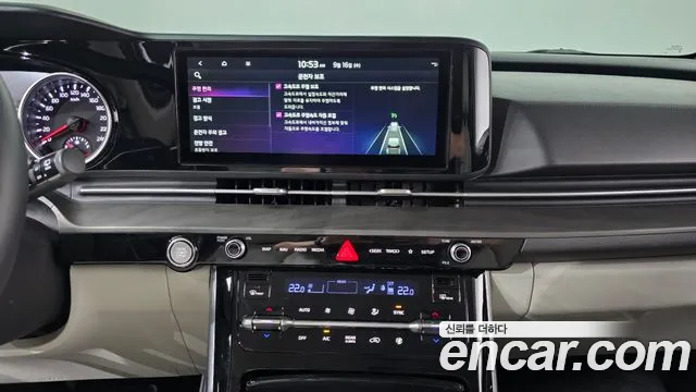 Kia Carnival Generation 4 — Фото автомобиля 14