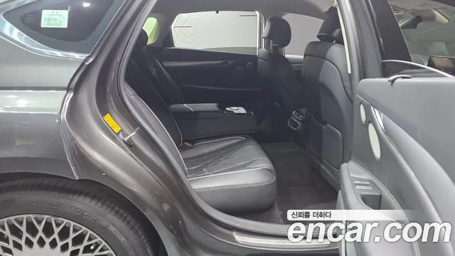 Genesis G80 Бензин 3.5 турбо AWD — Фото автомобиля 9