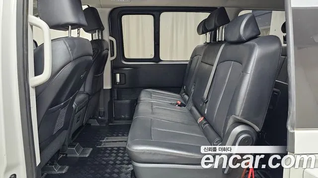 Hyundai Staria — Фото автомобиля 17