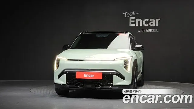 Kia EV3 — Фото автомобиля 2
