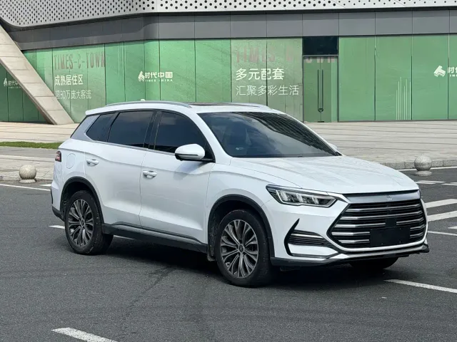 BYD Song Pro — Фото автомобиля 3