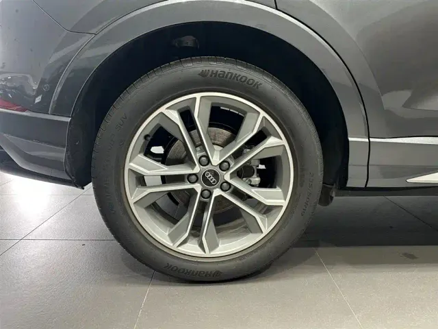 Audi Q3 — Фото автомобиля 16