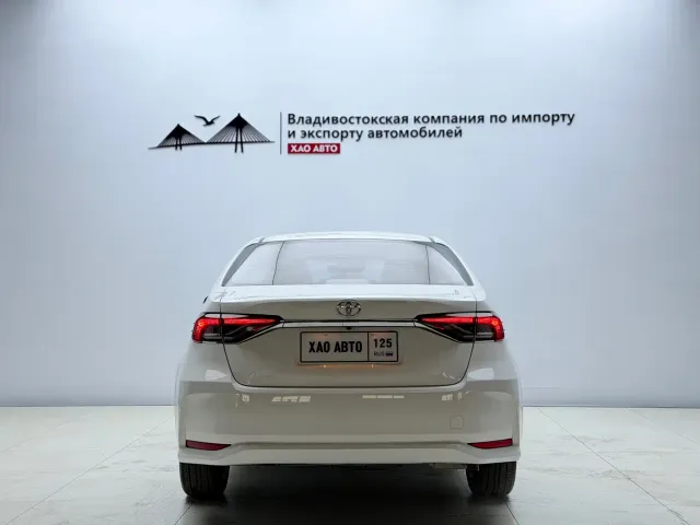 Toyota Corolla — Фото автомобиля 5