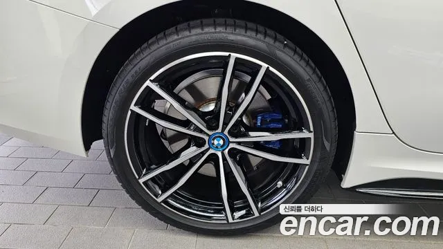 BMW 3-Series 3 серия (G20) — Фото автомобиля 4