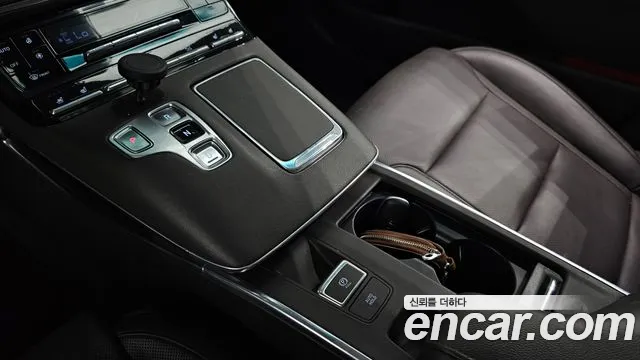 Hyundai Grandeur — Фото автомобиля 9