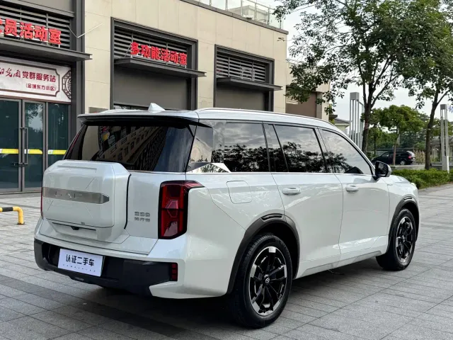 GAC Trumpchi ES9 — Фото автомобиля 14