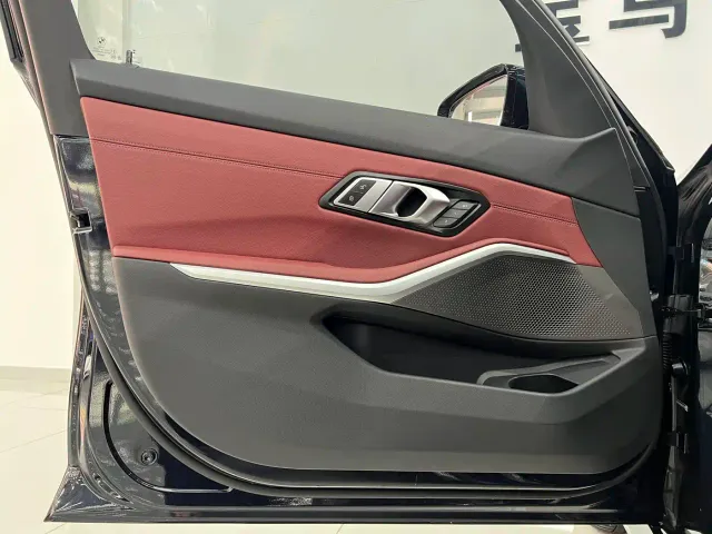 BMW 3 Series — Фото автомобиля 21