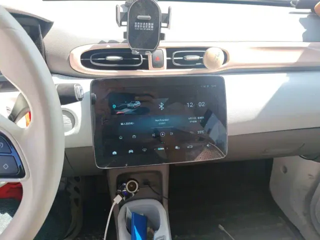 Leapmotor T03 — Фото автомобиля 14