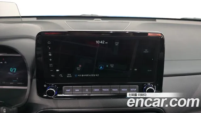 Hyundai Kona Новый Kona Бензин 1.6 Turbo 4WD — Фото автомобиля 14
