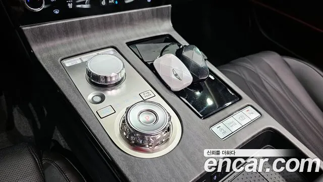 Genesis G80 Бензин 2.5 турбо AWD — Фото автомобиля 9