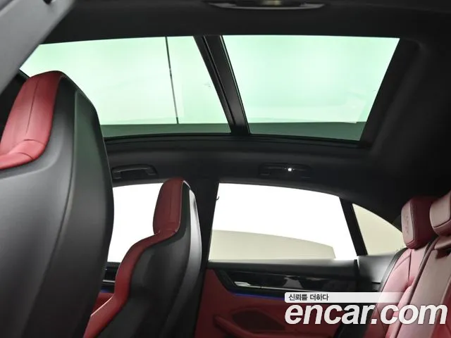 Porsche Macan — Фото автомобиля 19