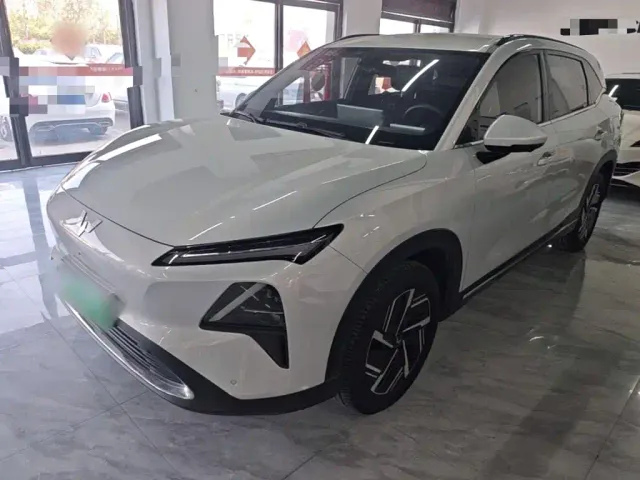 Фотография автомобиля — Wuling Starlight S