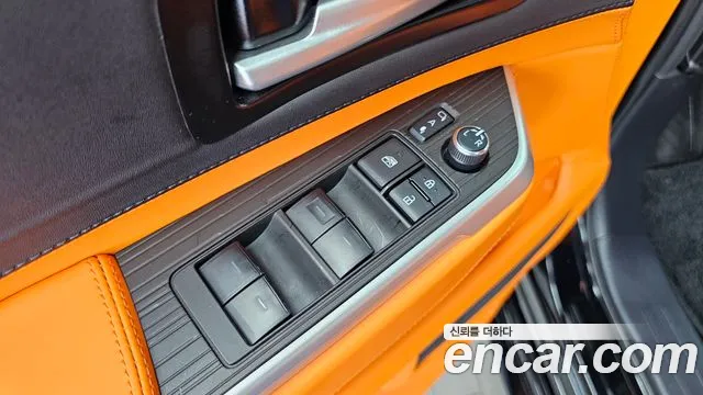 Toyota Sienna — Фото автомобиля 24