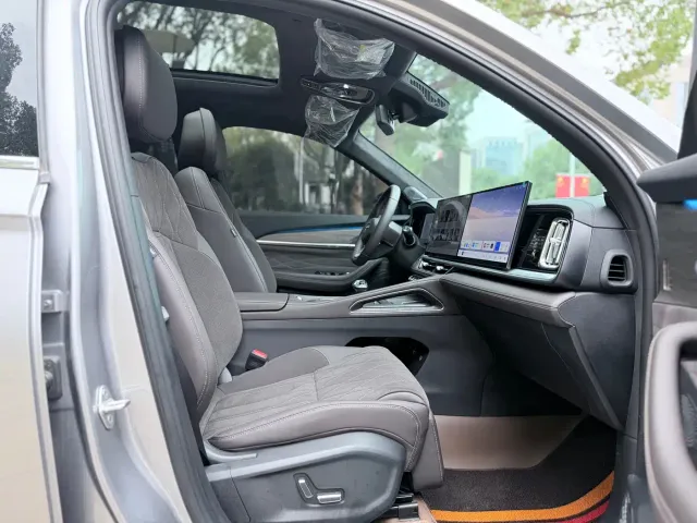 Geely Xingyue L — Фото автомобиля 10