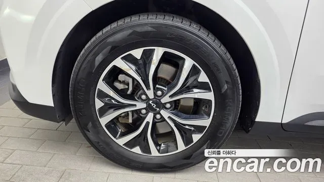Kia Canival Carnival 4 поколение Дизель 9 мест Prestige — Фото автомобиля 4