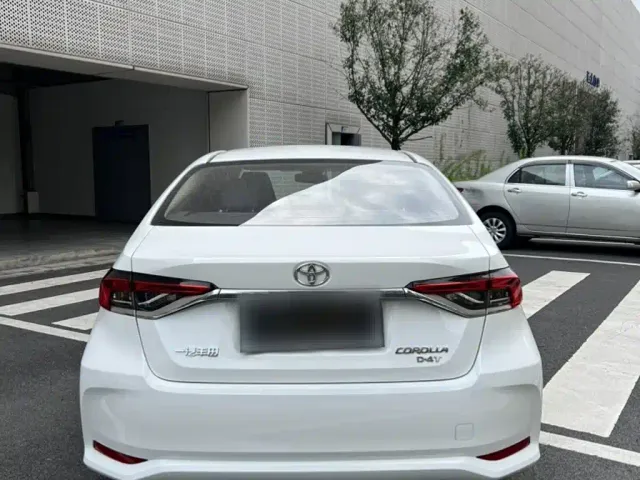Toyota Corolla — Фото автомобиля 7