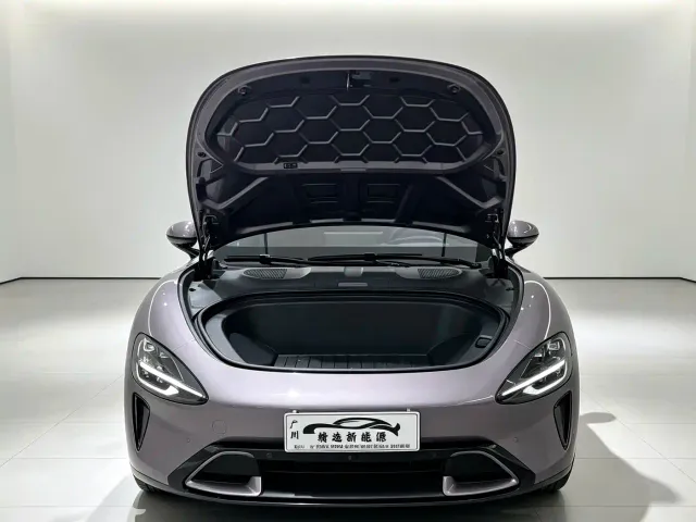 Xiaomi SU7 — Фото автомобиля 20