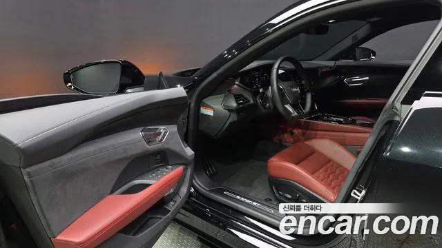 Audi e-tron GT — Фото автомобиля 5