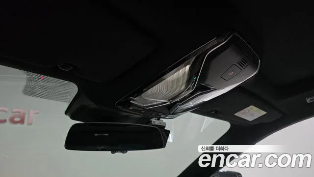 BMW 8 Series G15 — Фото автомобиля 26