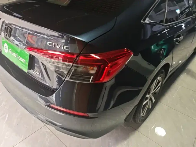 Honda Civic — Фото автомобиля 7