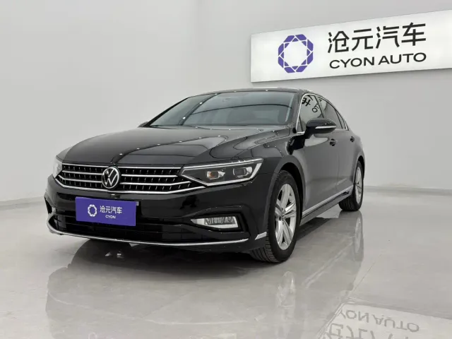 Фотография автомобиля — Volkswagen Magotan