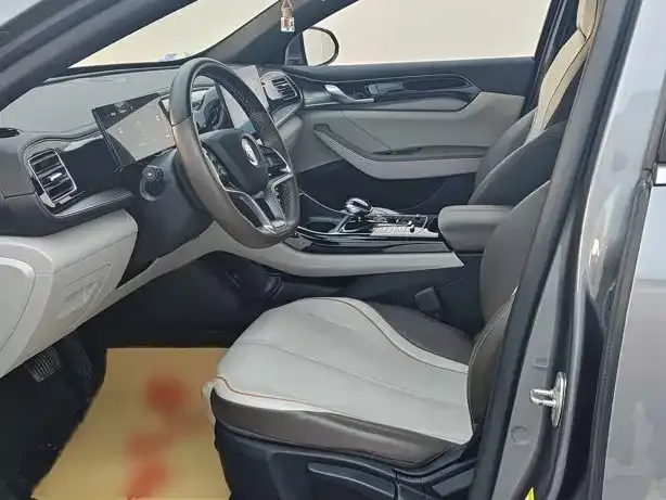 BYD Qin PLUS — Фото автомобиля 9