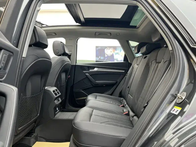 Audi Q5L — Фото автомобиля 17