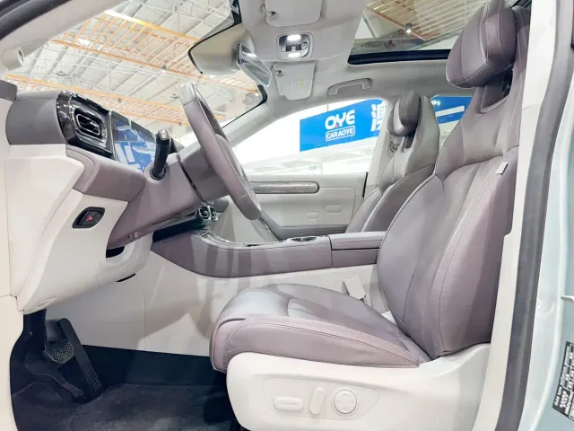 Leapmotor C11 — Фото автомобиля 7