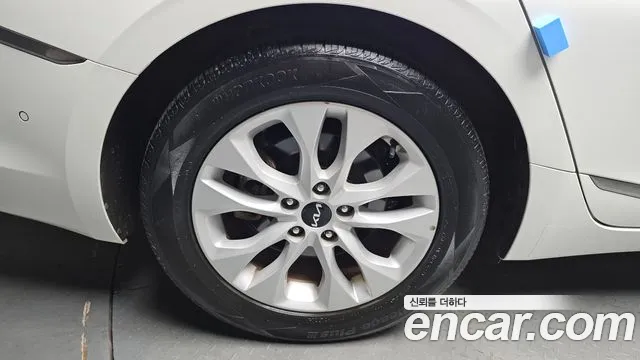 Kia K8 2.5 Бензин 2WD — Фото автомобиля 5