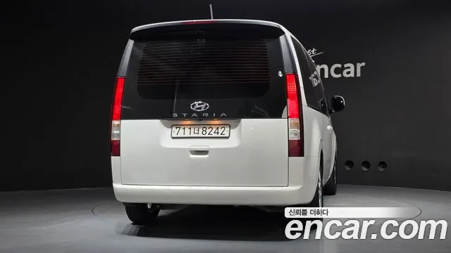 Hyundai Staria — Фото автомобиля 4