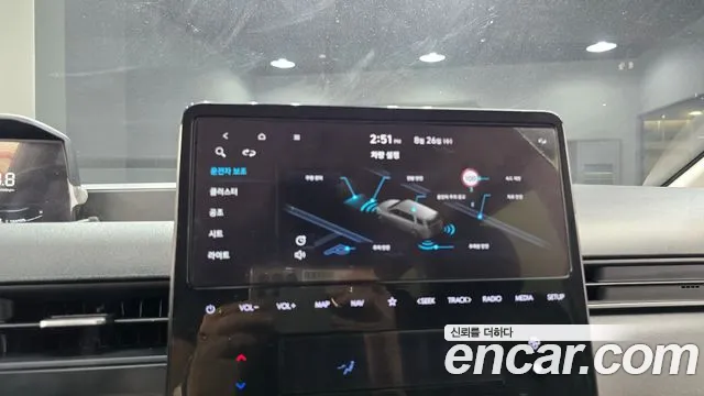 Hyundai Staria Staria 4WD Tourer 11 мест — Фото автомобиля 17
