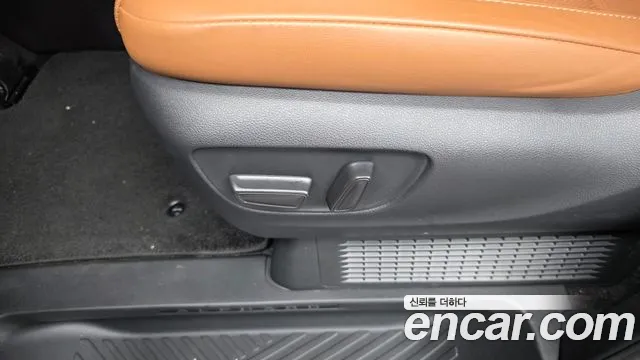 Toyota Alphard — Фото автомобиля 30