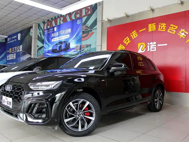 Фотография автомобиля — Audi Q5L