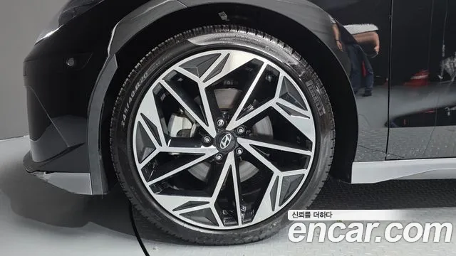 Hyundai Ioniq6 Long Range AWD — Фото автомобиля 5