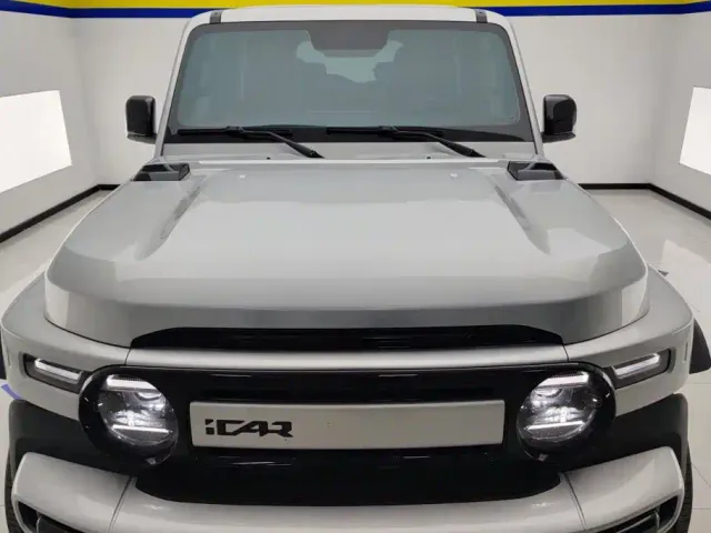 iCAR V23 — Фото автомобиля 9