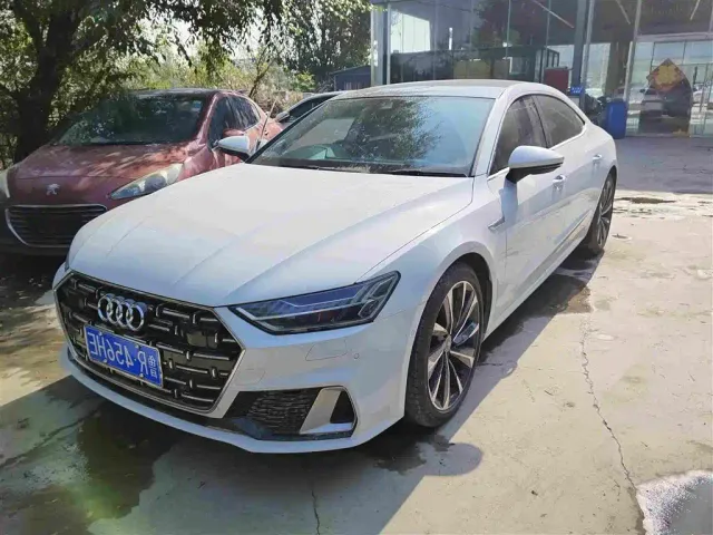 Фотография автомобиля — Audi A7L