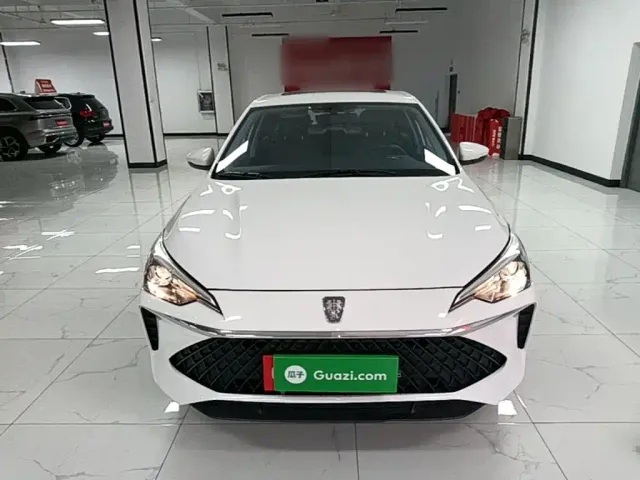 Roewe i5 — Фото автомобиля 2