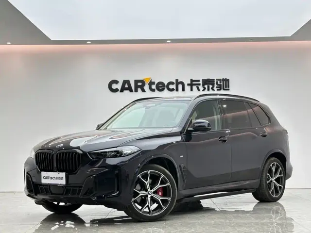Фотография автомобиля — BMW X5