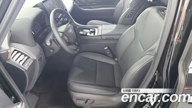 Toyota Alphard — Фото автомобиля 23