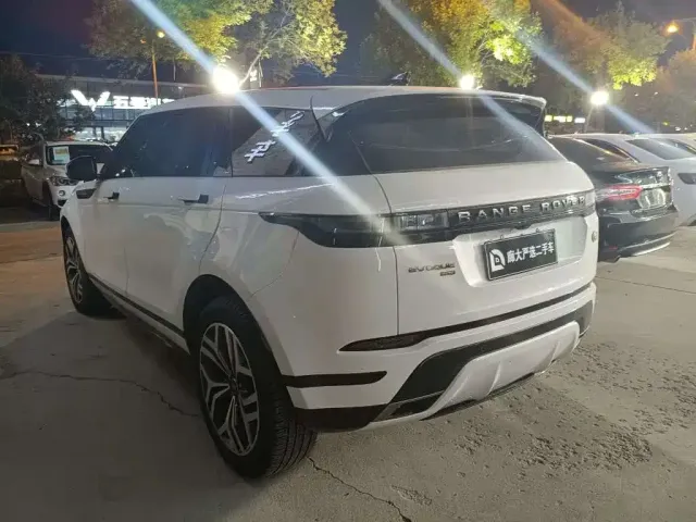Land Rover Range Rover Evoque 2021 Range Rover Evoque L 249PS R-Dynamic S Performance Edition — Фото автомобиля 6