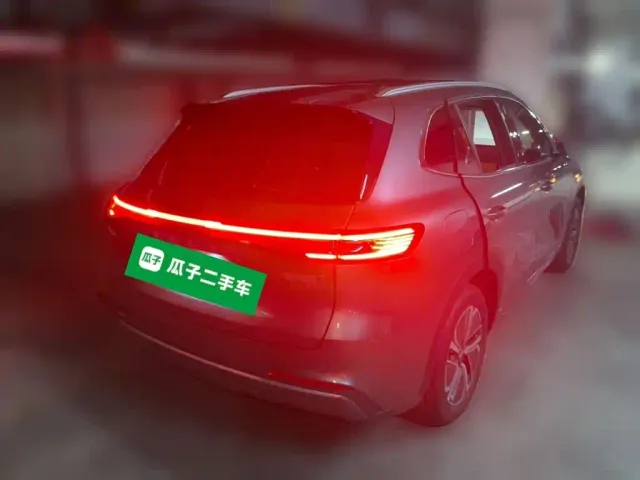 Geely Galaxy Starship 7 EM-i — Фото автомобиля 4