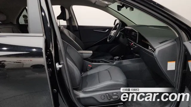 Kia Niro All Niro EV Air — Фото автомобиля 25