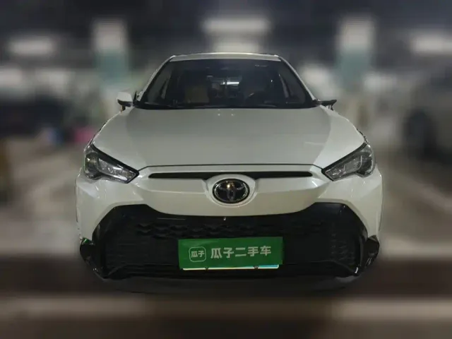 Toyota Frontlander — Фото автомобиля 2