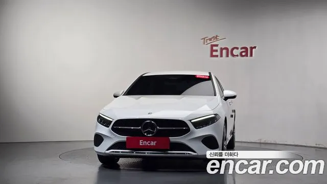 Mercedes-Benz A-Class W177 — Фото автомобиля 3